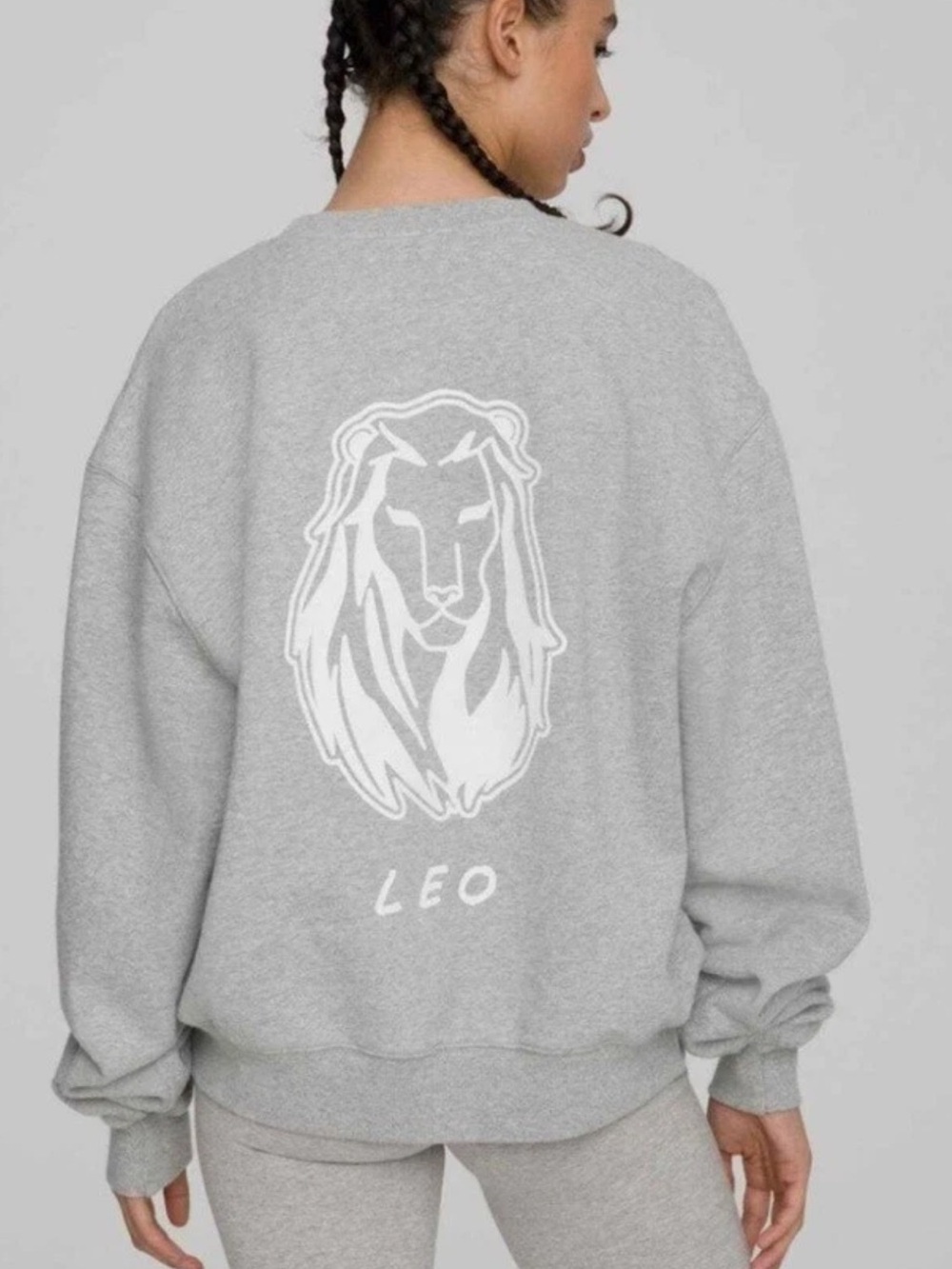 Good American Leo Boyfriend Sweatshirt *GREAT CONDITION* - Picture 3 of 10